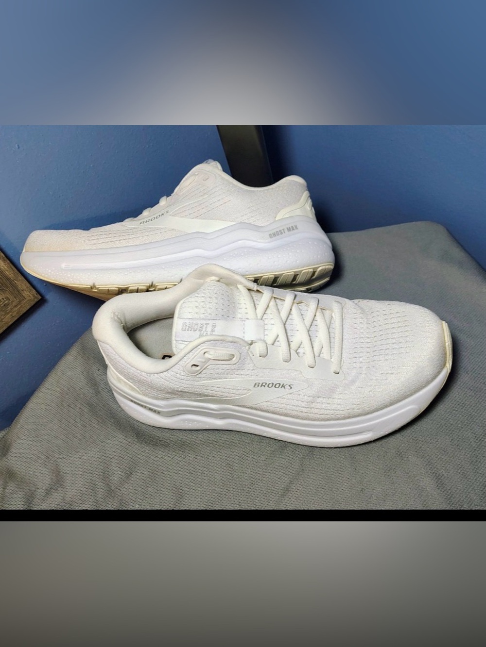 Brooks Ghost Max 2 Women's Running Shoes in White